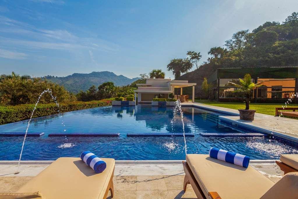 Отель La Quinta By Wyndham Poza Rica Удобства фото